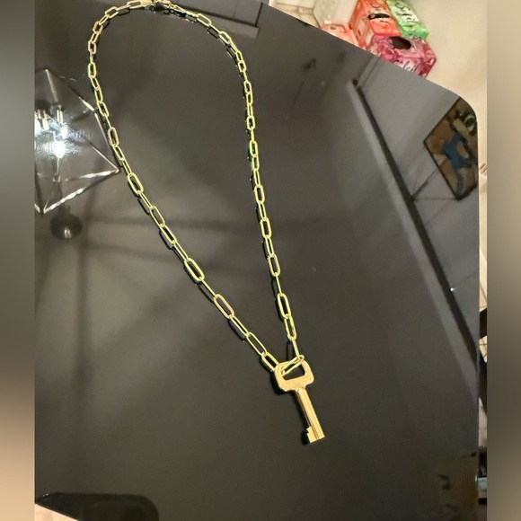 Authentic Louis Vuitton Gold lock and key with Unbranded Gold Necklace. - Picture 10 of 13